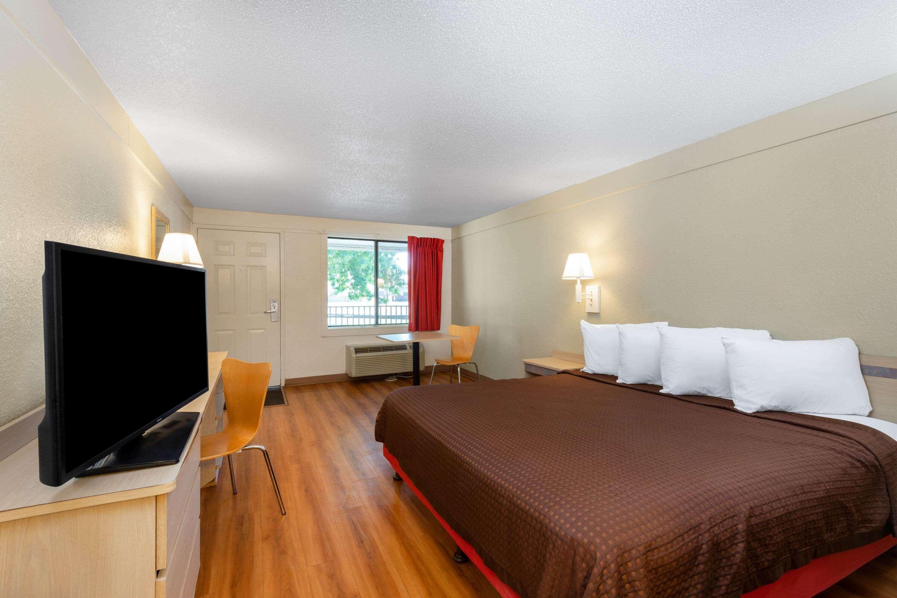 Travelodge by Wyndham Essington / Philadelphia Airport Eksteriør billede