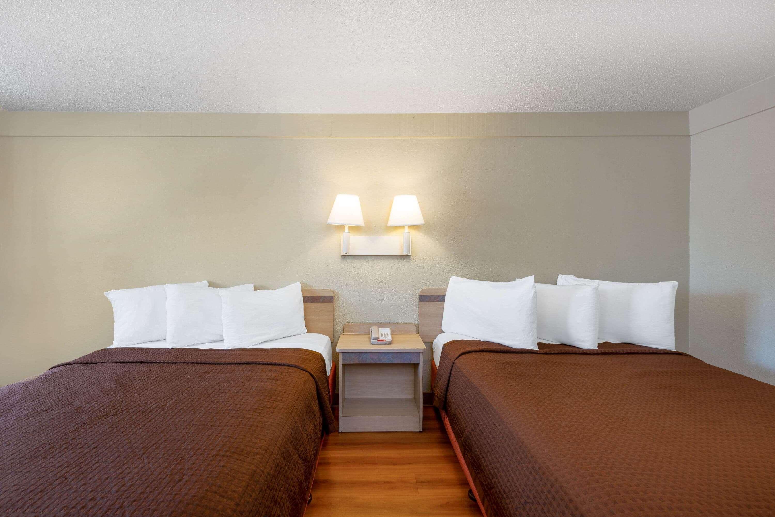Travelodge by Wyndham Essington / Philadelphia Airport Eksteriør billede